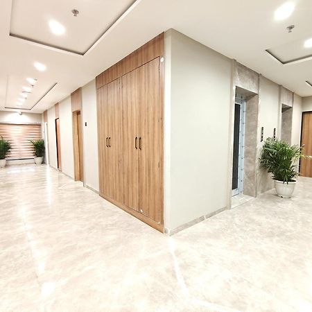 Jāmnagar The Sky Imperial Hotel Kailash מראה חיצוני תמונה